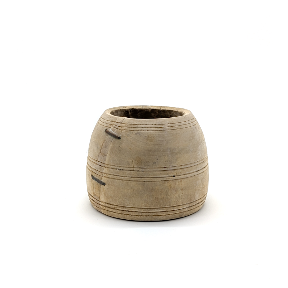 Bleached Mana Pot