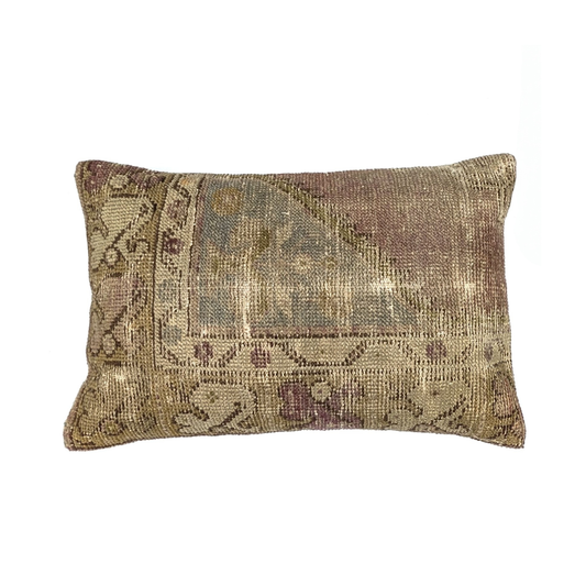 Bria Turkish Vintage Rug Lumbar