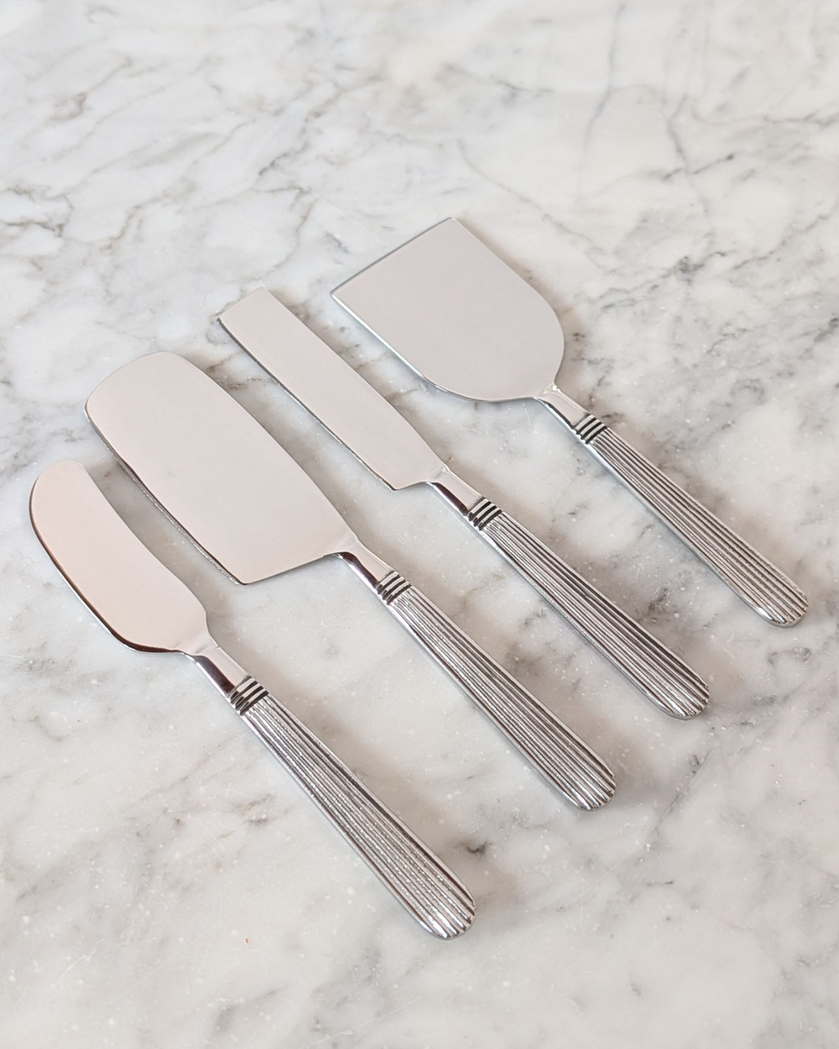 Doric Cheese Knives Silver - Set of 4